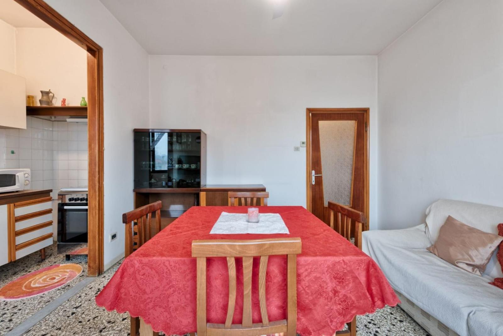 Easy Old Apartamento